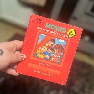 Vintage - Moses and the Very Special Basket Book